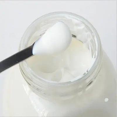 V7 Whitening Cream: Blemish & Moisturizing Lotion